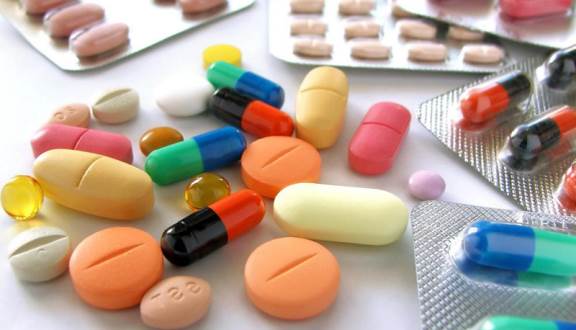 Hỏi ý kiến bac sĩ khi đang sử dụng một số loại thuốc tây